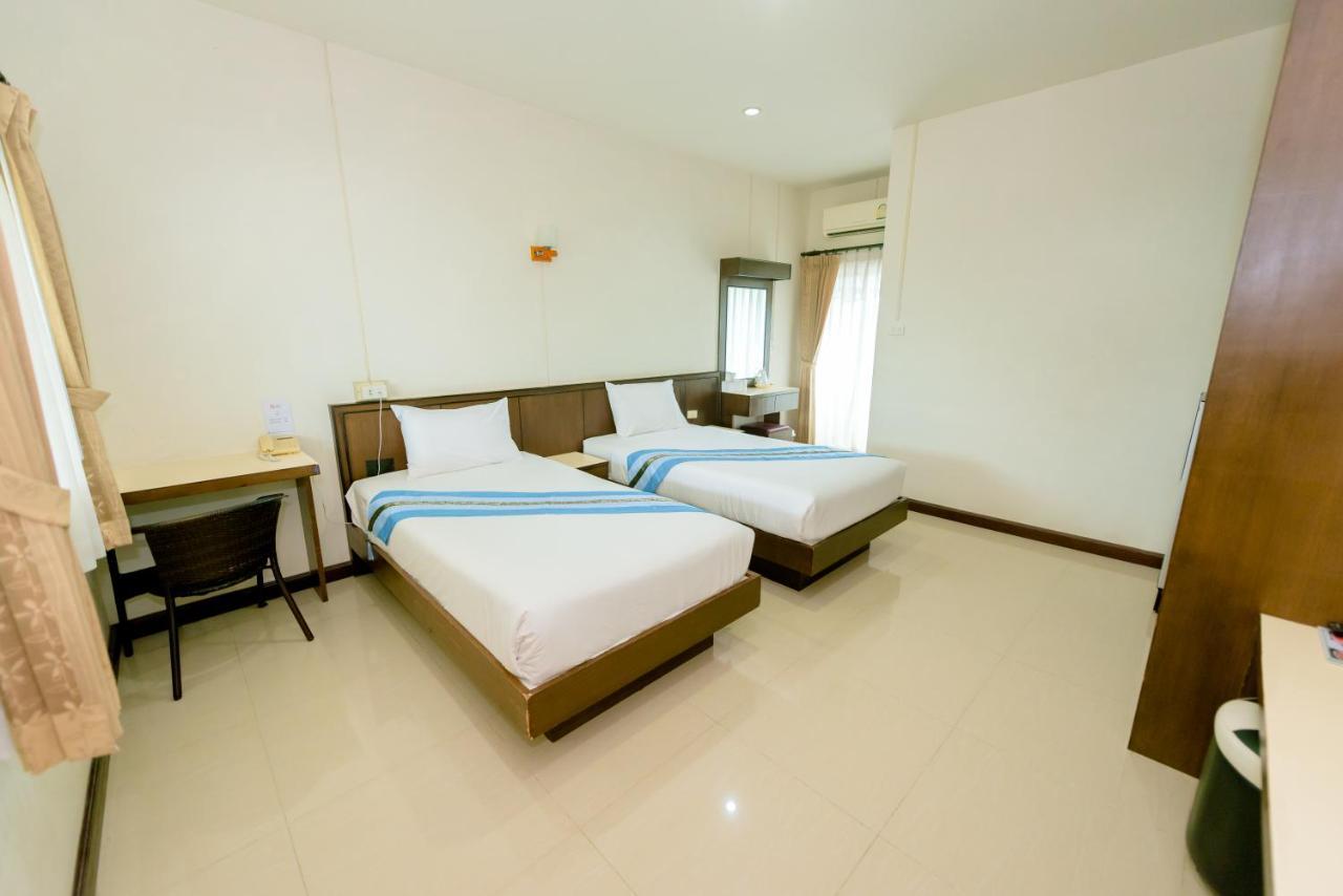 Bander Hotel Phu Khieo Exterior photo